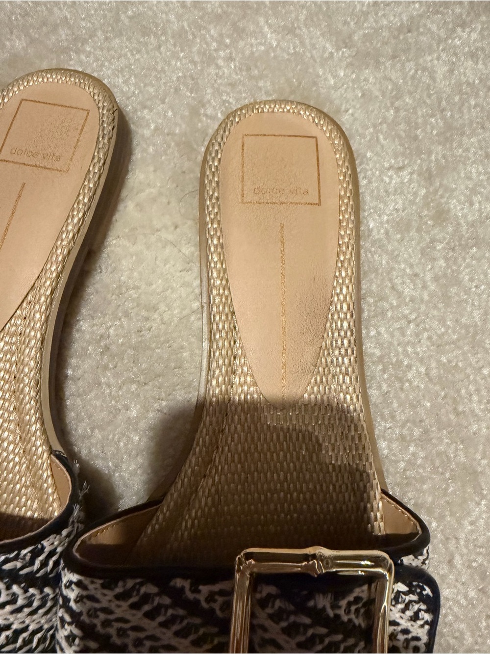 Dolce Vita Black & White Woven Buckle Slide Sandals - Picture 5 of 7